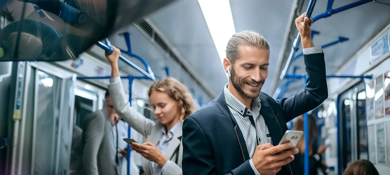 Accelerating Content 
Delivery with AI